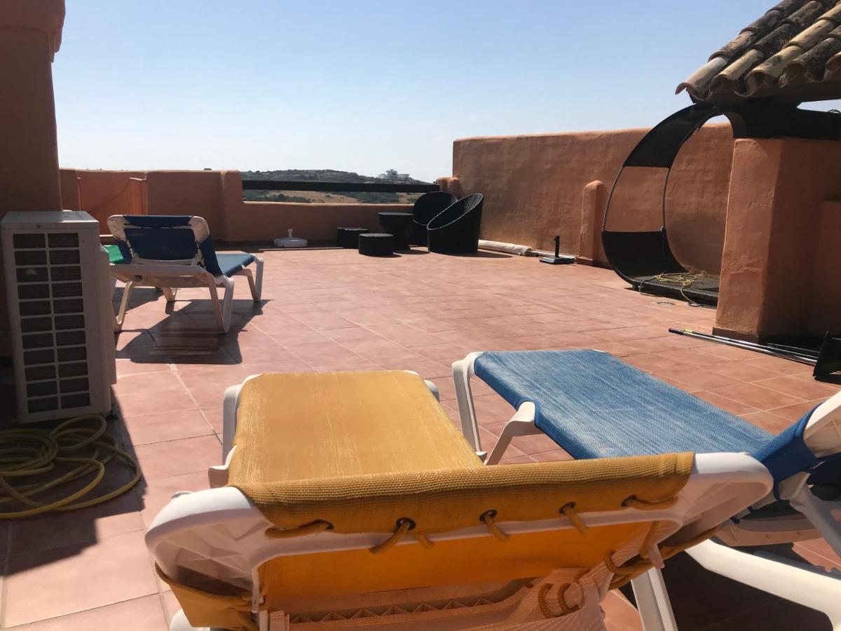Penthouse, Casares Del Sol, Malaga Lägenhet Exteriör bild