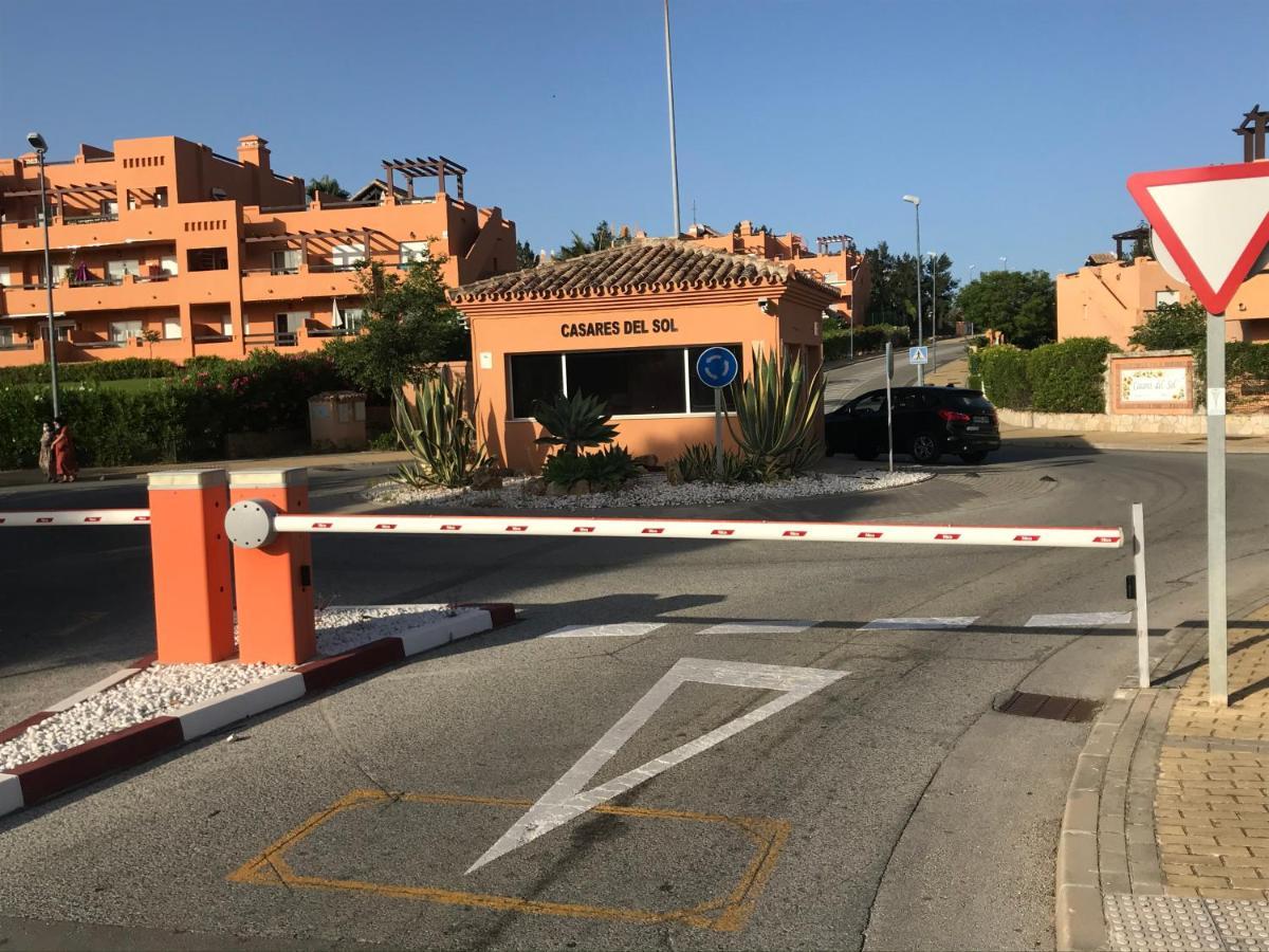 Penthouse, Casares Del Sol, Malaga Lägenhet Exteriör bild