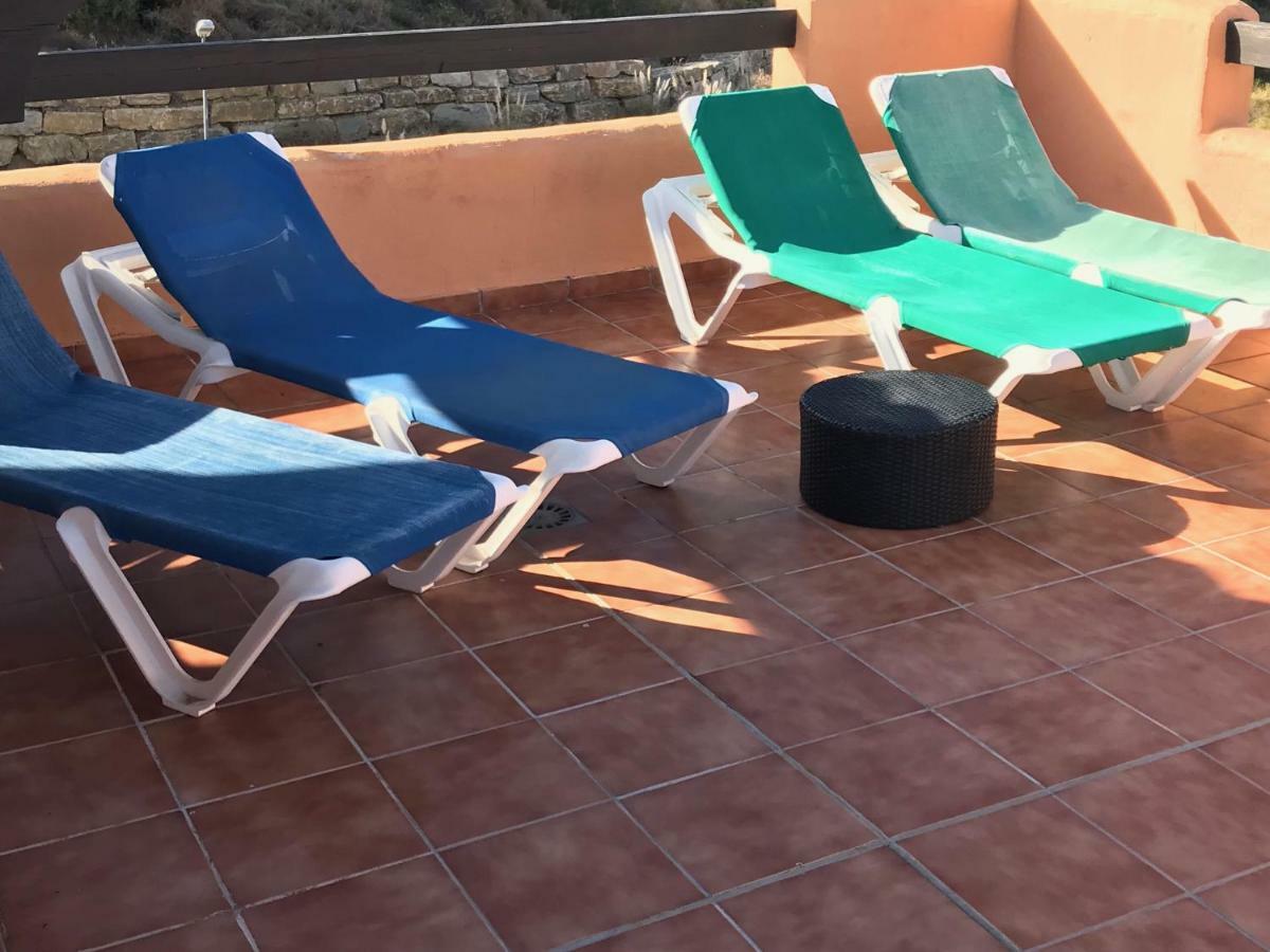 Penthouse, Casares Del Sol, Malaga Lägenhet Exteriör bild